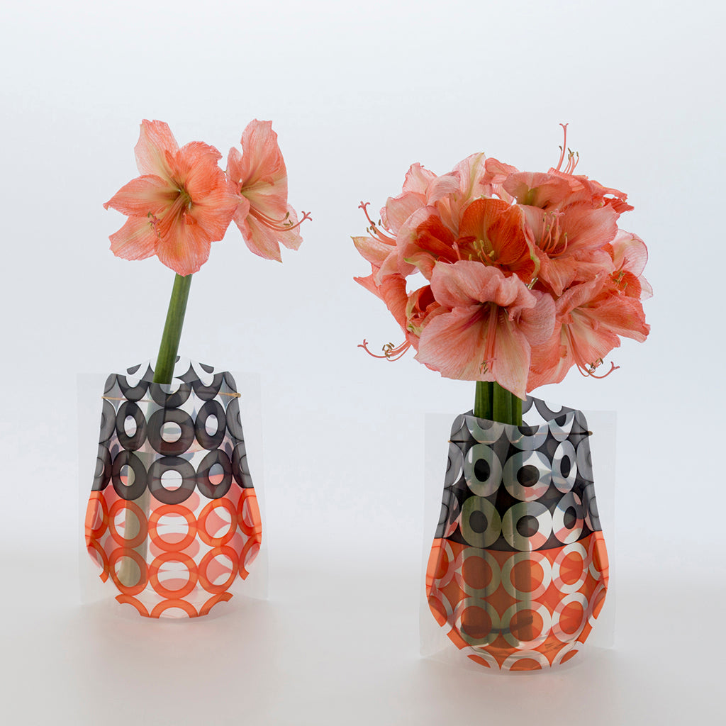 ※ボブ様※造花付きフラワーベース2点と球2個 展示品(I-2601FB26) フラワーベース ラージサイズ ブラックオレンジ | D-BROS